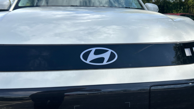Hyundai INSTER 85kW 02 49kWh 5dr Auto Electric Hatchback - Image 14